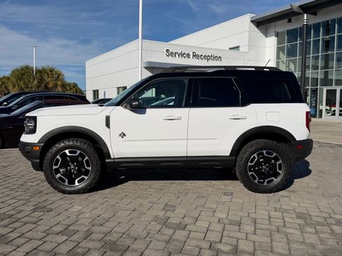 Used 2022 Ford Bronco Sport Outer Banks w/ Tech Package image 11