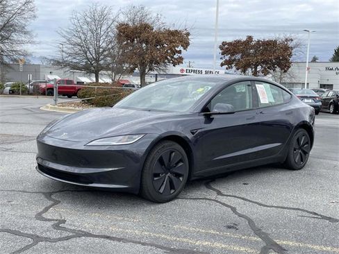 Used 2025 Tesla Model 3 Long Range image 1