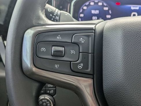 Used 2022 Chevrolet Silverado 1500 ZR2 w/ Technology Package AWD/4WD image 26