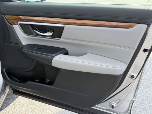 Used 2018 Honda CR-V EX-L image 28