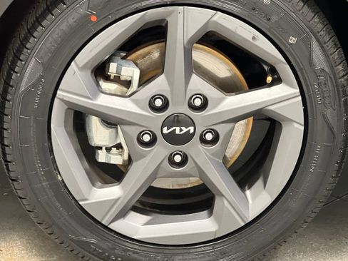 Used 2025 Kia K4 FWD image 64