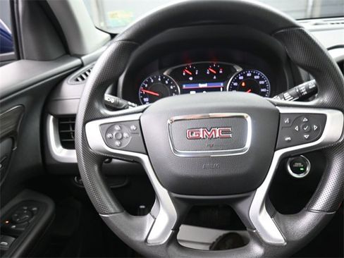 Used 2022 GMC Terrain SLE w/ Driver Convenience Package image 8