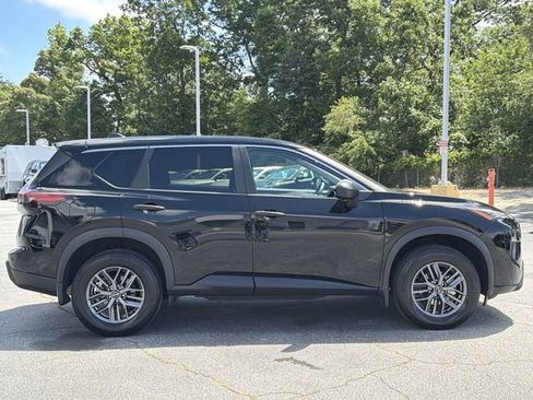 Certified 2024 Nissan Rogue S FWD image 6