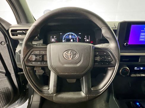 Used 2025 Toyota Tacoma SR w/ SR Upgrade Package image 17