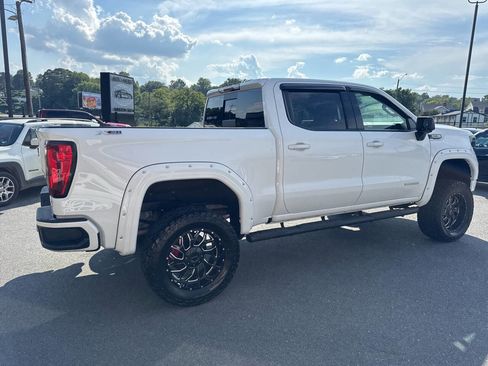 Used 2023 GMC Sierra 1500 Elevation w/ Preferred Package image 13