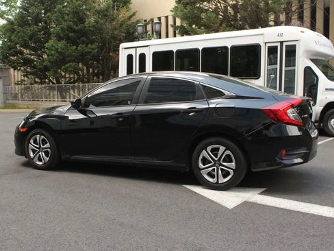 Used 2017 Honda Civic LX image 8