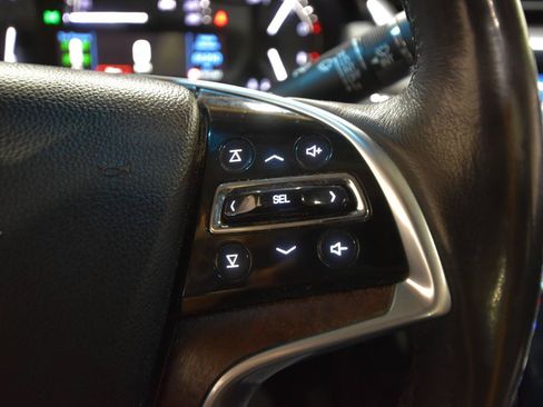 Used 2019 Cadillac XTS Luxury AWD/4WD image 18