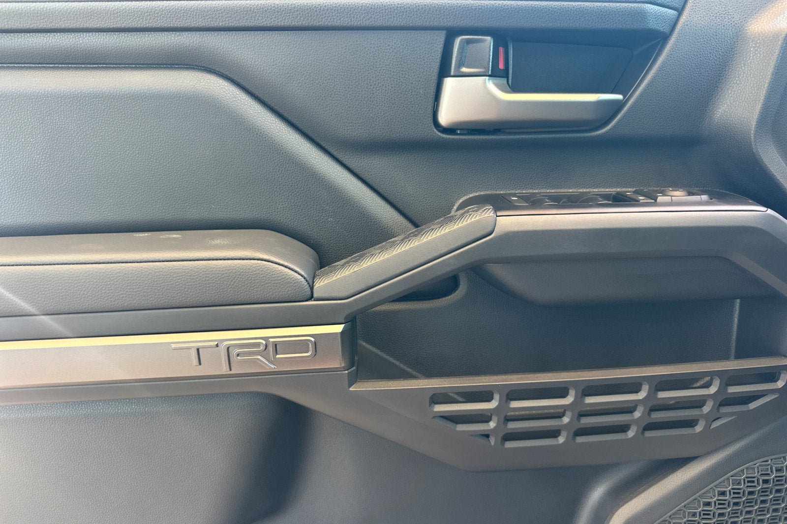 New 2026 Toyota Tacoma TRD Off-Road AWD/4WD image 12