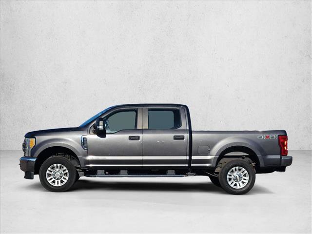 Used 2017 Ford F250 XL w/ STX Appearance Package AWD/4WD image 9