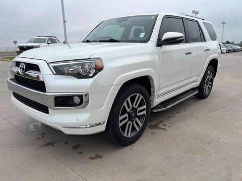 Used 2019 Toyota 4Runner Limited image 3