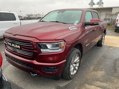 Used 2023 RAM 1500 Laramie image 11