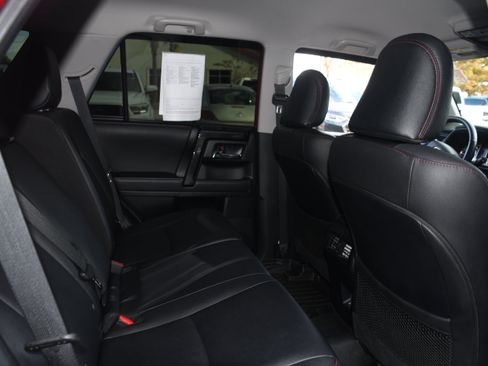 Certified 2023 Toyota 4Runner TRD Off-Road Premium image 18