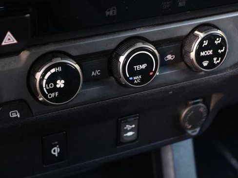 Certified 2017 Toyota Tacoma TRD Sport w/ Tow Package image 16