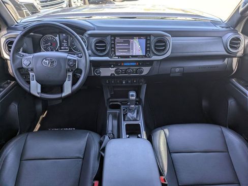 Used 2023 Toyota Tacoma Limited image 15