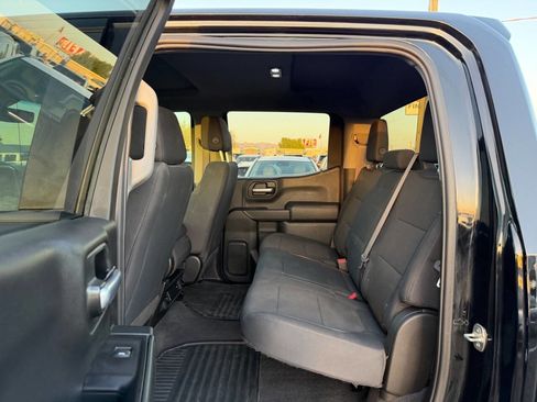 Used 2020 Chevrolet Silverado 1500 Custom AWD/4WD image 22