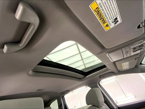 Used 2017 Honda CR-V EX image 13