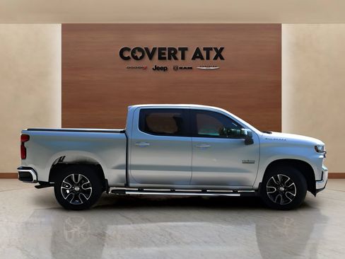 Used 2019 Chevrolet Silverado 1500 LT w/ Texas Edition RWD image 6
