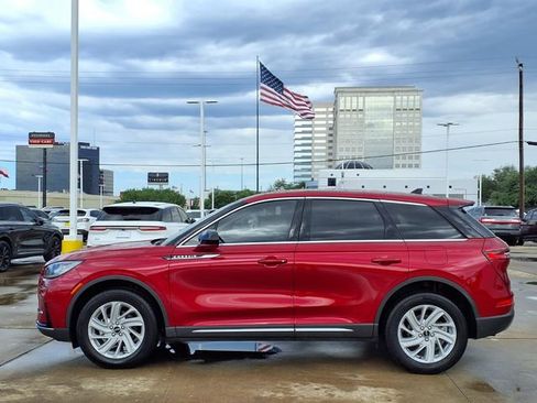 Used 2024 Lincoln Corsair FWD image 24