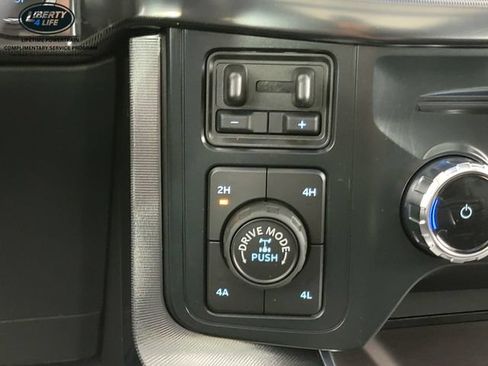 Certified 2025 Ford F150 Platinum w/ Equipment Group 702A High AWD/4WD image 26