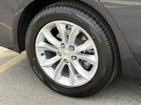 Used 2023 Chevrolet Malibu LT FWD image 10