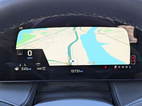 Used 2025 Chevrolet Equinox LT image 23