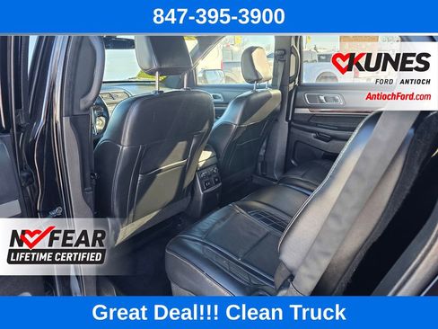 Used 2018 Ford Explorer Platinum image 23