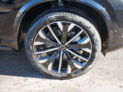New 2026 Volvo XC90 B6 Ultra w/ Protection Package image 4