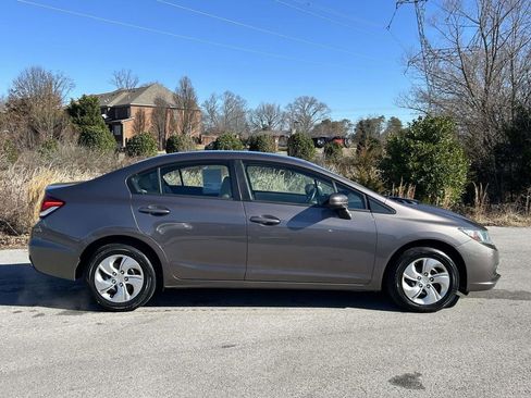 Used 2014 Honda Civic LX image 2