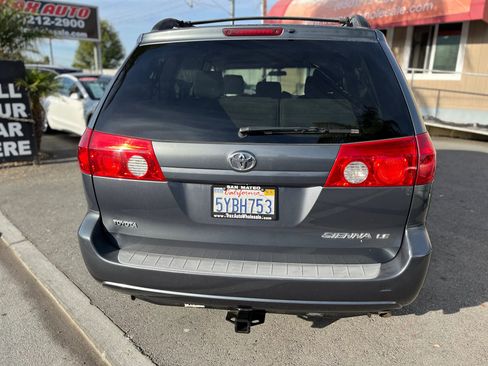Used 2007 Toyota Sienna LE image 5
