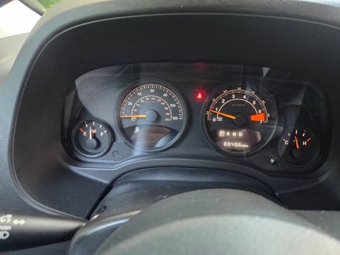Used 2016 Jeep Patriot Sport w/ Power Value Group FWD image 5