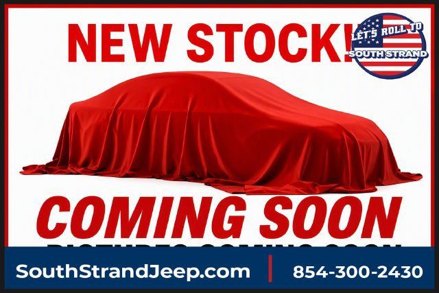 Used 2025 Jeep Grand Cherokee Overland AWD/4WD image 1