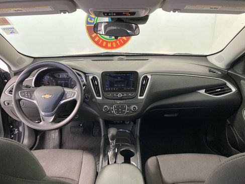 Used 2023 Chevrolet Malibu LT image 9