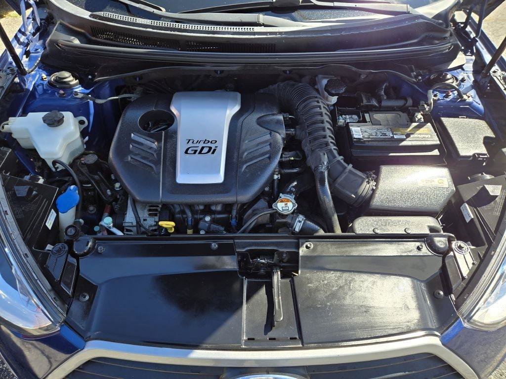 Used 2016 Hyundai Veloster Turbo R-Spec FWD image 28