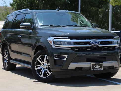 Used 2022 Ford Expedition Limited AWD/4WD image 2