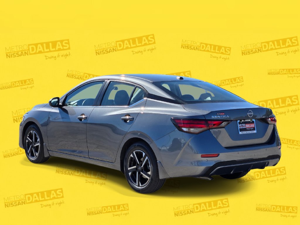 Certified 2025 Nissan Sentra SV FWD image 4