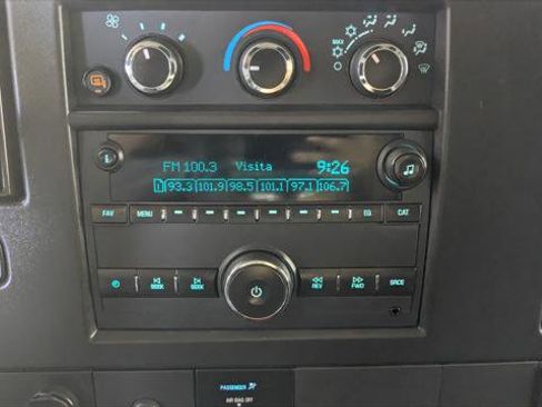 Used 2024 GMC Savana 2500 w/ Driver Convenience Package image 26