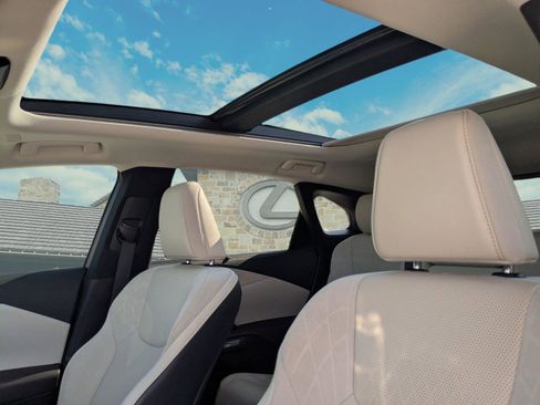 Used 2023 Lexus RX 350 w/ Cold Area Package image 23