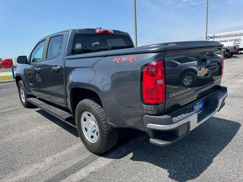 Used 2017 Chevrolet Colorado W/T w/ WT Convenience Package AWD/4WD image 5