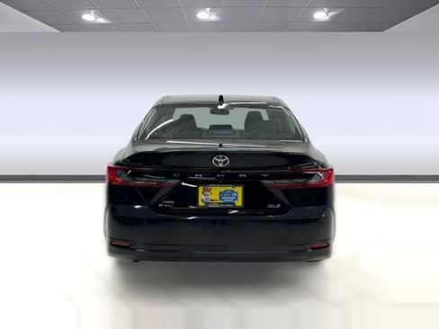 New 2026 Toyota Camry LE image 8