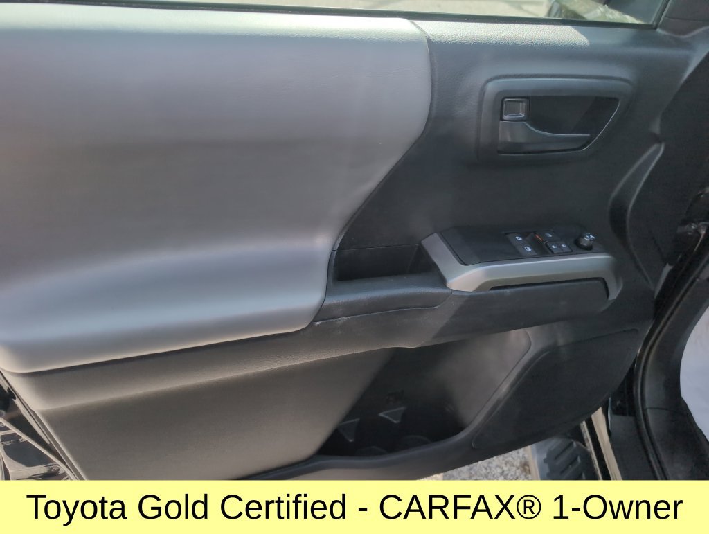 Certified 2022 Toyota Tacoma SR5 RWD image 12