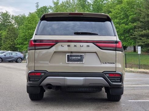 Used 2025 Lexus LX 700h Overtrail AWD/4WD image 26