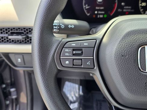Certified 2026 Honda HR-V LX image 20