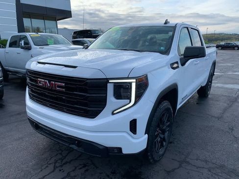 Used 2026 GMC Sierra 1500 Elevation AWD/4WD image 8