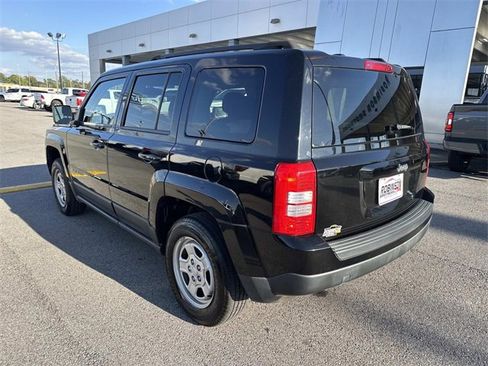 Used 2016 Jeep Patriot Sport w/ Power Value Group image 7