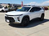 Used 2024 Chevrolet Trax ACTIV w/ Sunroof Package image 2
