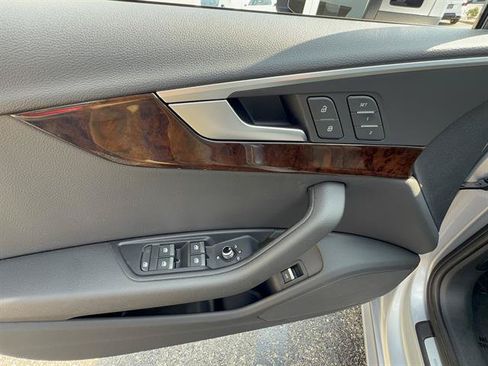 Used 2019 Audi A4 2.0T Premium w/ Convenience Package AWD/4WD image 8