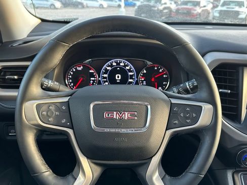 Used 2023 GMC Acadia Denali w/ Denali Ultimate Package AWD/4WD image 33