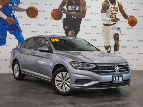 Used 2020 Volkswagen Jetta S FWD image 2