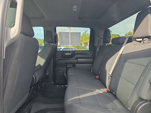 Used 2021 Chevrolet Silverado 2500 Custom w/ Gooseneck/5TH Wheel Package AWD/4WD image 17