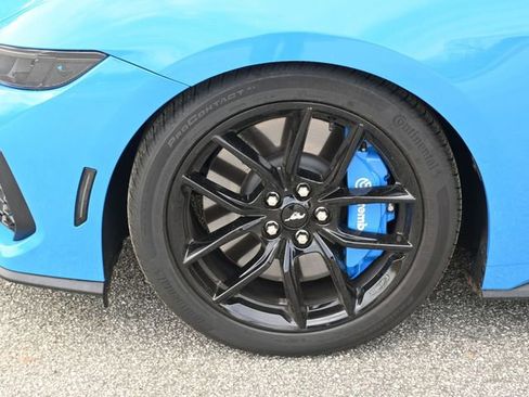 Used 2024 Ford Mustang GT Premium image 17